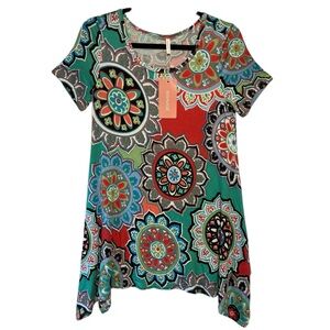 NWT Tunic Top Boho Hippie Artsy Multi-color asymmetrical shark bite hem Sm Xmas